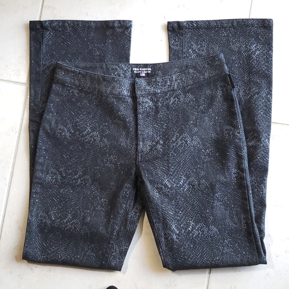 POLO JEANS CO Ralph Lauren Womens Snake Print black Bootcut Stretch Pants/Jeans. - Picture 3 of 12